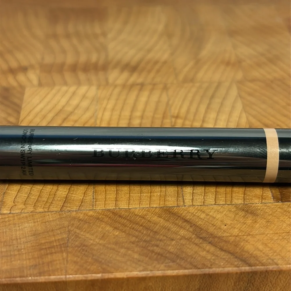 NWT Burberry eye contour/ glow bundle
